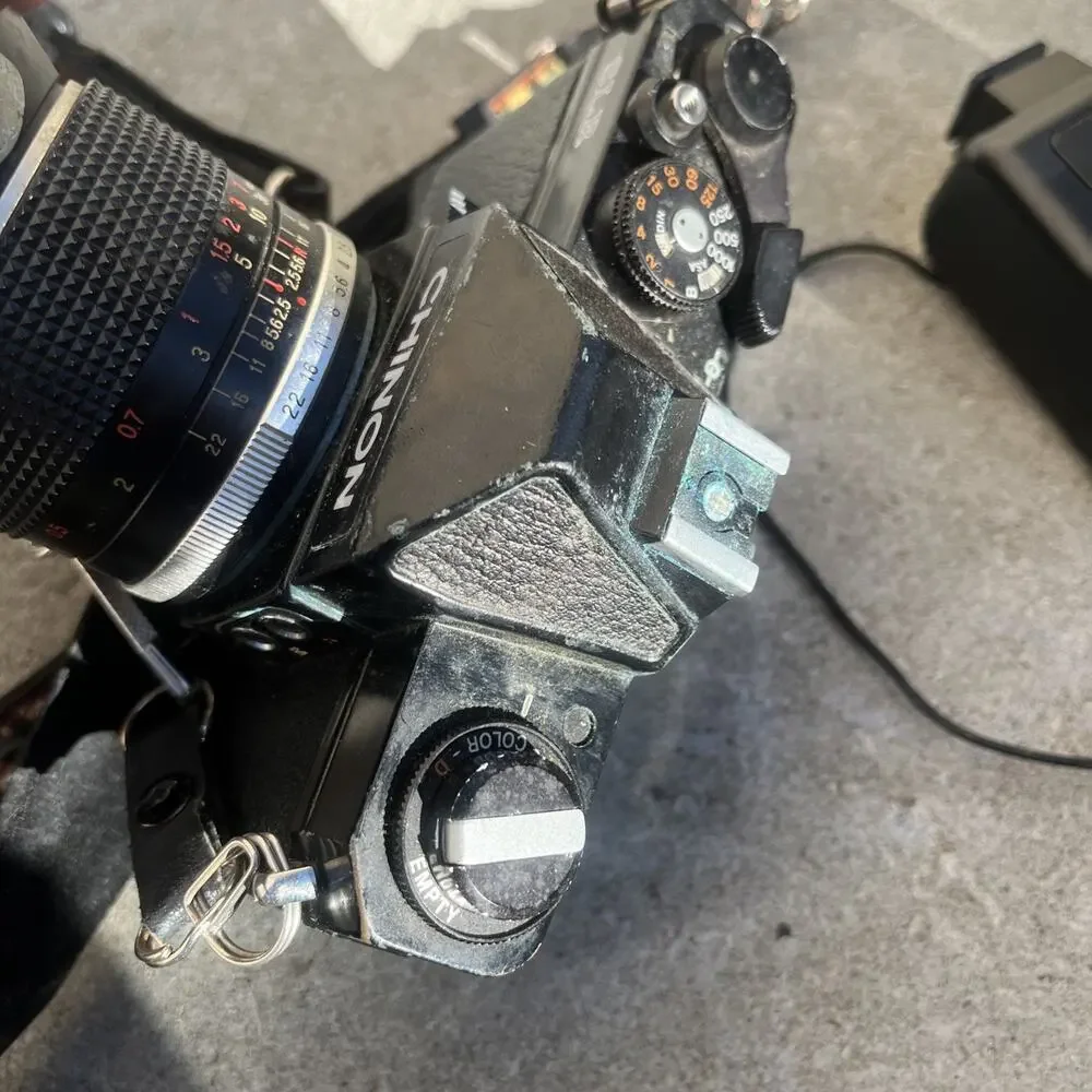 VTG Nice Metal Body Chinon SLR Metal Body Camera 50MM Lens Tested Clean